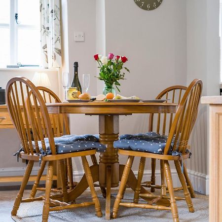 Box Cottage Broadwell  Εξωτερικό φωτογραφία